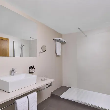 Nh Stadium Ξενοδοχείο 4*