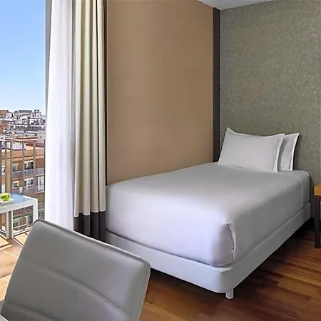 Nh Stadium Hotel
