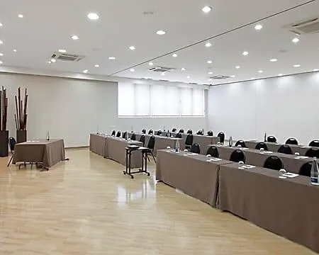 Nh巴塞罗那体育场酒店 巴塞罗那
