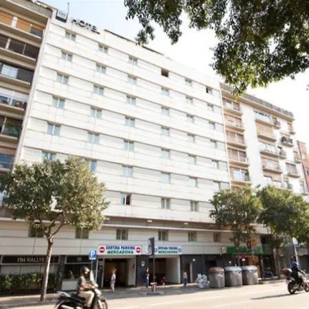 Nh Stadium 4* Барселона