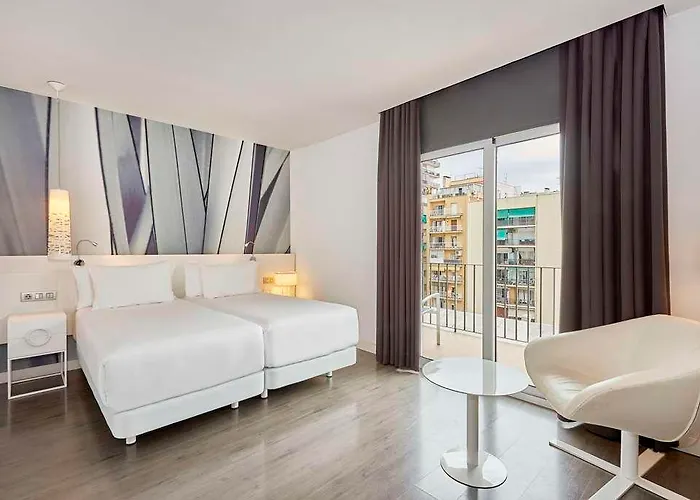 إن إتش ستاديوم برشلونة