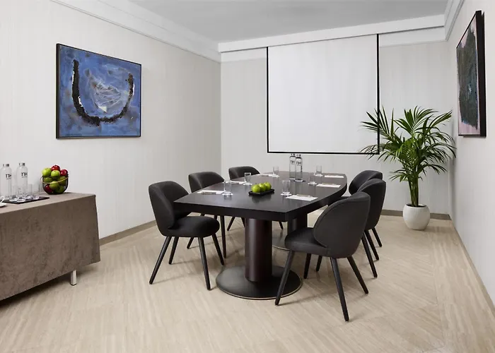 إن إتش ستاديوم 4*