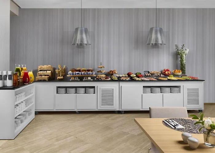 إن إتش ستاديوم 4*