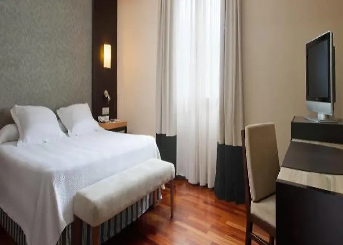 إن إتش ستاديوم فندق برشلونة