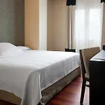 Hotel Nh Stadium Barcelona