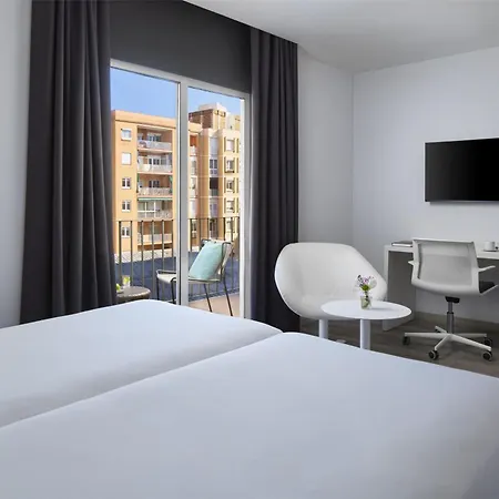 Hotel Nh Stadium 4*