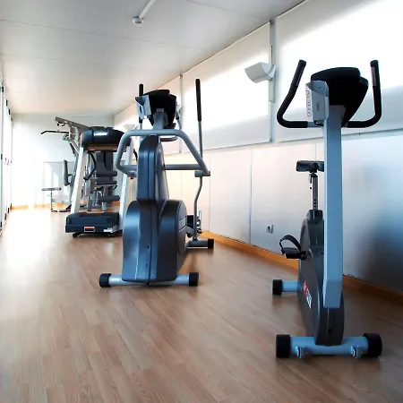 Nh巴塞罗那体育场酒店 4*