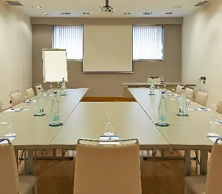 Nh Stadium Hotel 4*