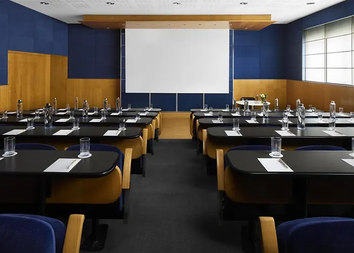 Hotel Nh Stadium Barcelona