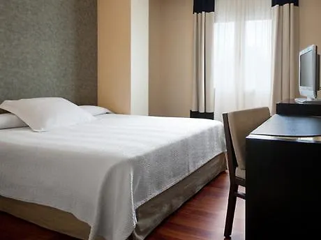 Hotell Nh Stadium Barcelona