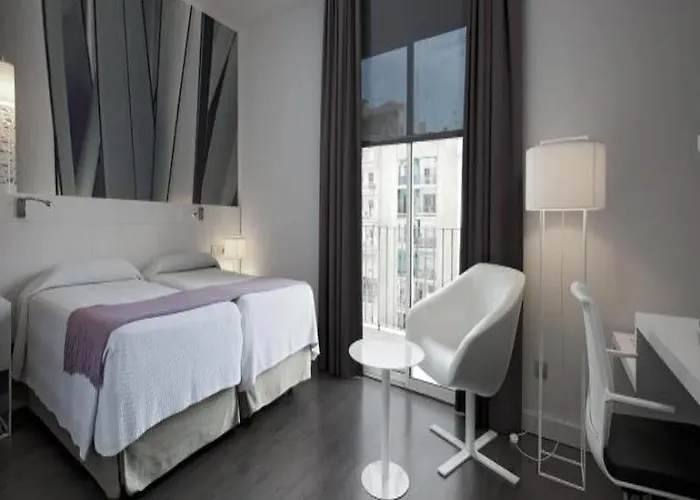 Nh Stadium Hotel