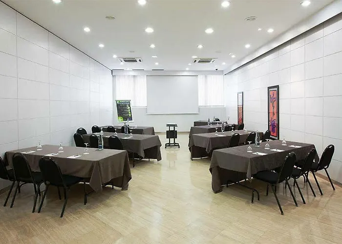 Nh Stadium Hotell Barcelona